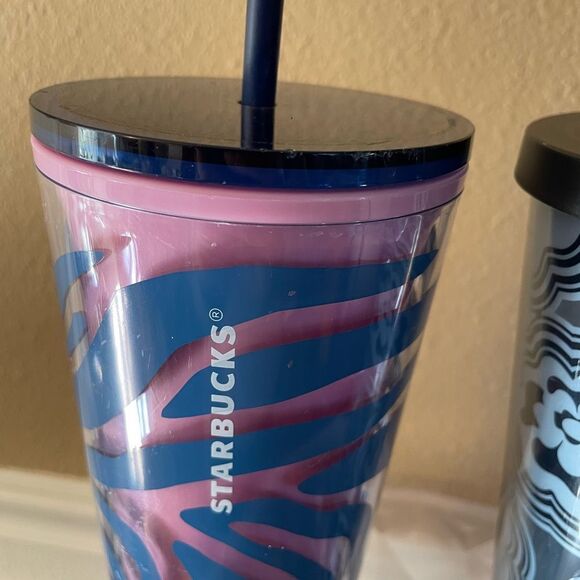 Starbucks Blue Wave Abstract Flower Tumbler Zebra Print Tumbler 24 ounces - Picture 6 of 14